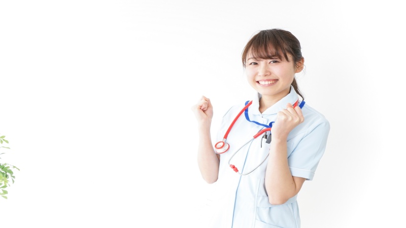 復職後の働き方を見直す女性看護師のイメージ